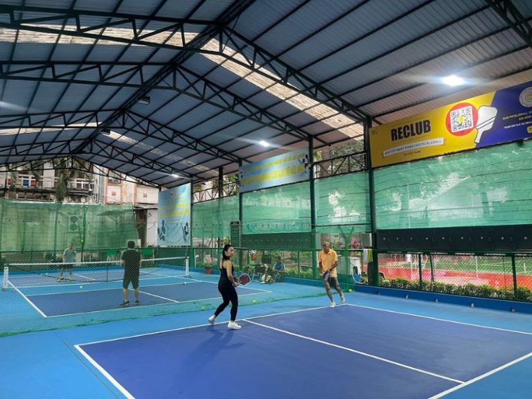 Review sân Pickleball 102 Club chất lượng